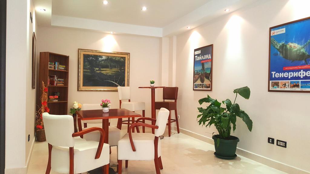 Apartments Rino Lux Sveti Stefan Exterior photo